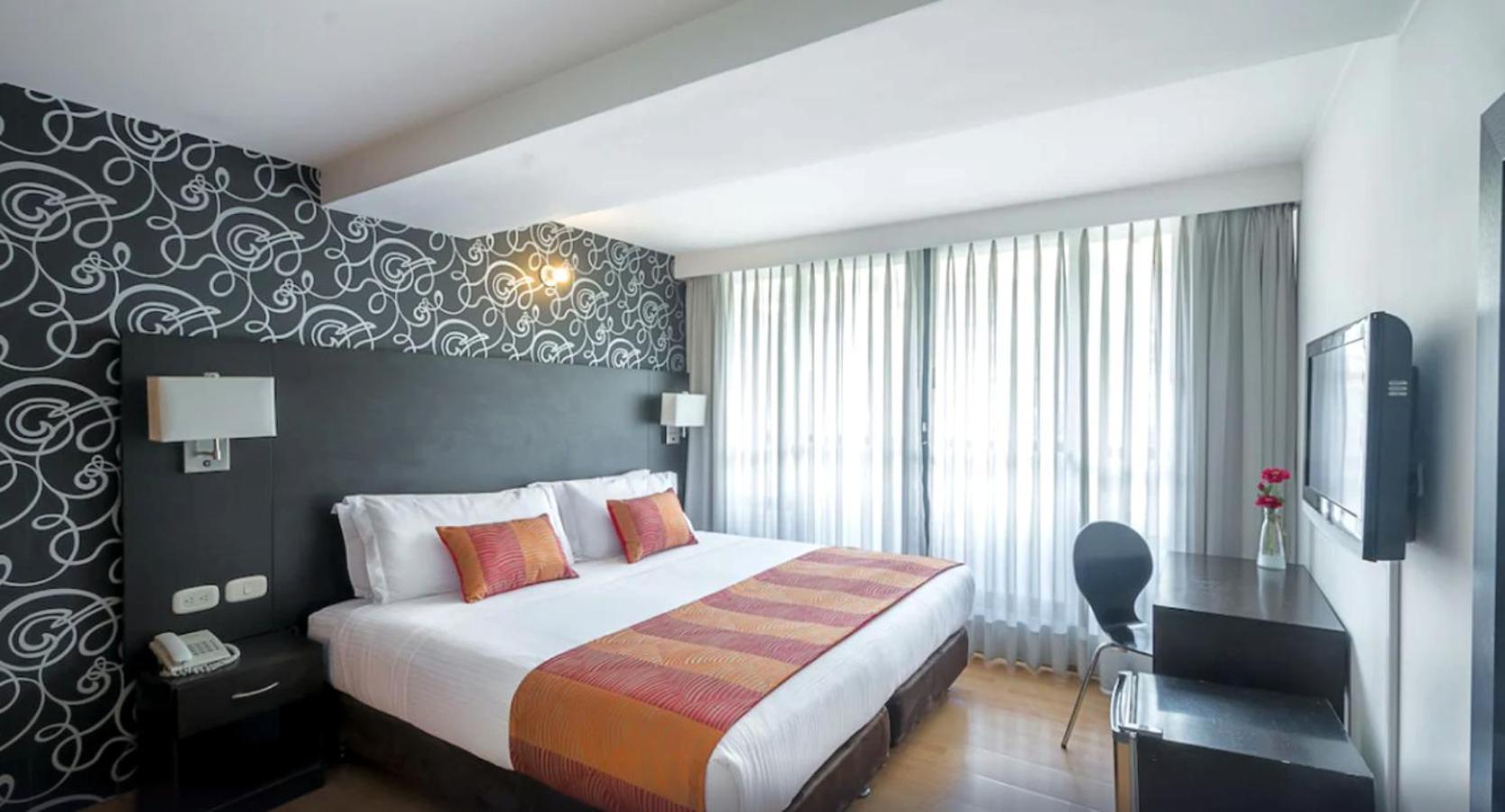 Hotel Silver Javeriana By Hospedium Bogota Ngoại thất bức ảnh