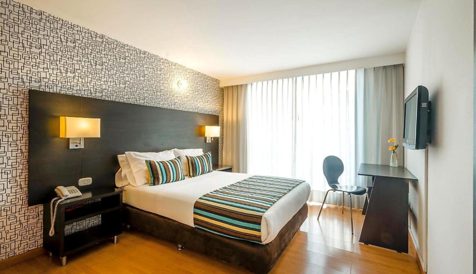 Hotel Silver Javeriana By Hospedium Bogota Ngoại thất bức ảnh