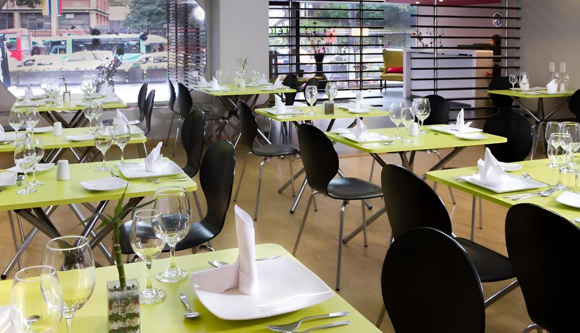 Hotel Silver Javeriana By Hospedium Bogota Ngoại thất bức ảnh